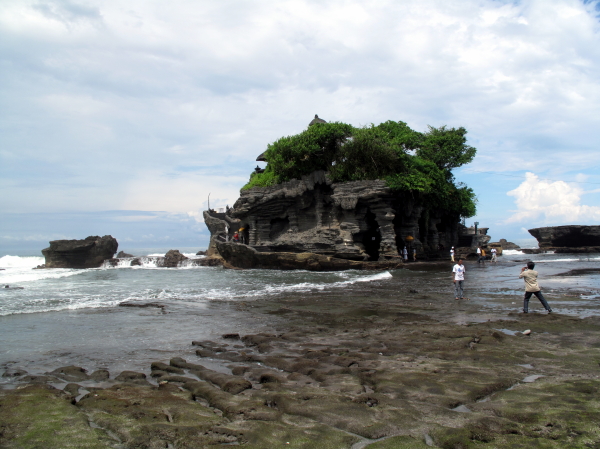 Tanah Lot Temple