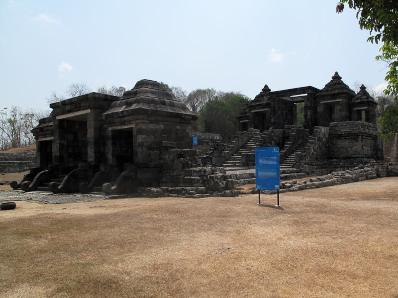 The Ratu Boko 'royal palace' complex