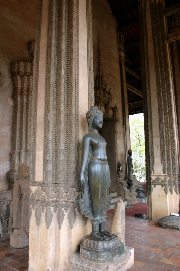 standing Buddha