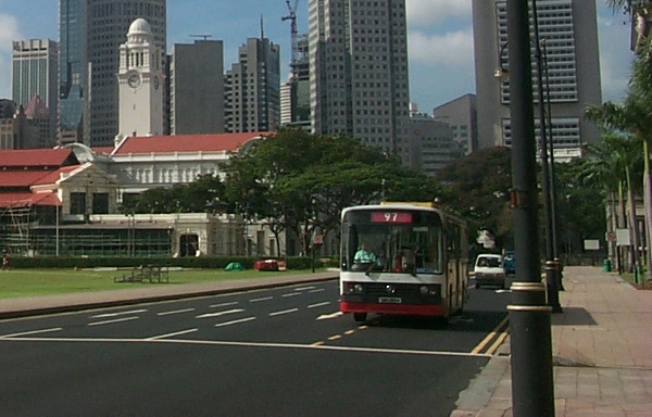 Getting around in Singapore