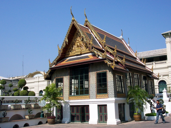 The Dusidaphirom Pavilion from inside the palace walls